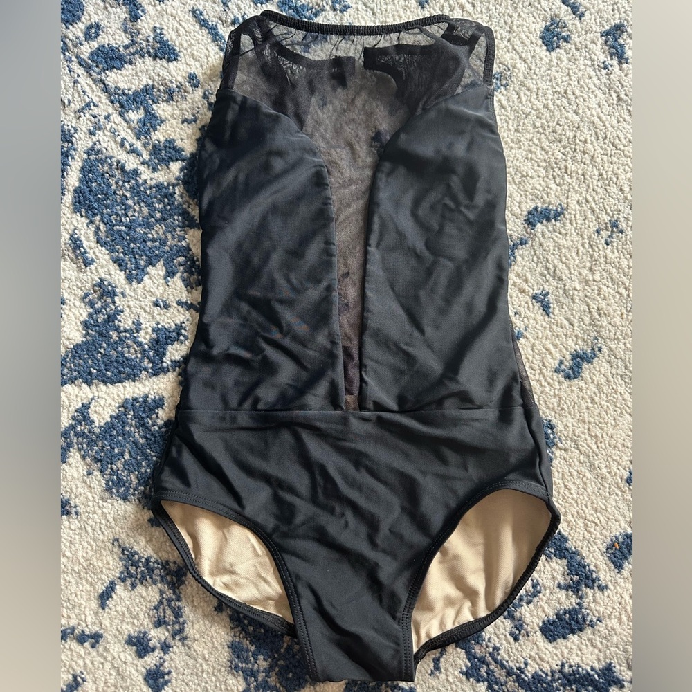 Black ilo gear leotard